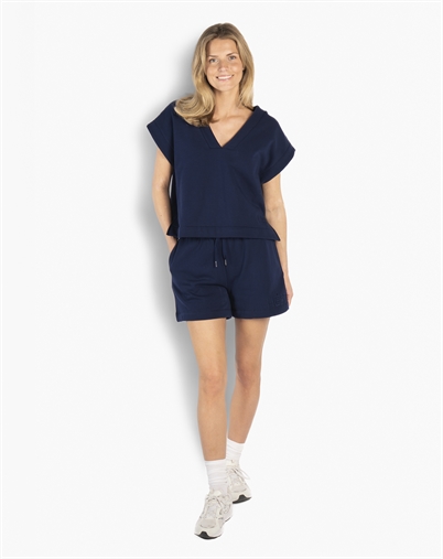Hést - Gabriela Shorts — Navy Blazer